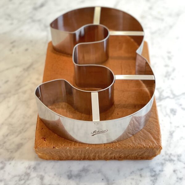 Ateco Extra Large Number 5 Cake Cutter - Image 3